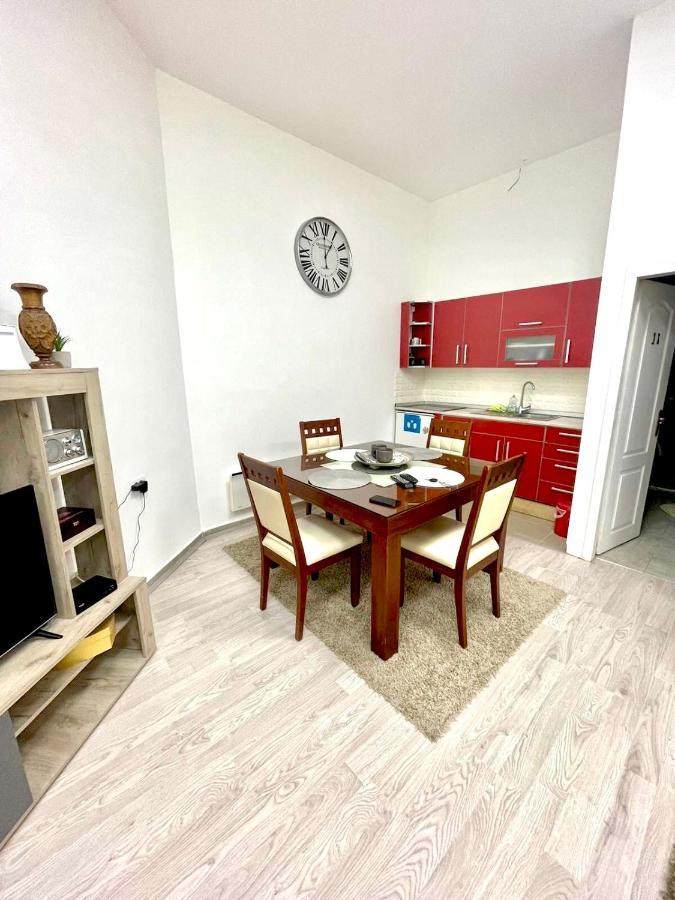 Apartment Tesla Pancsova Kültér fotó